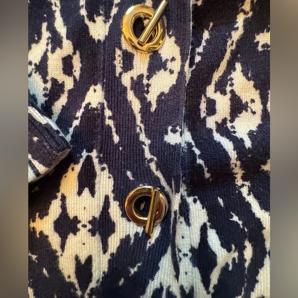 Grace Elements Women's L Boyfriend Cardigan Navy White Toggle Buttons Sweater - Picture 5 of 6